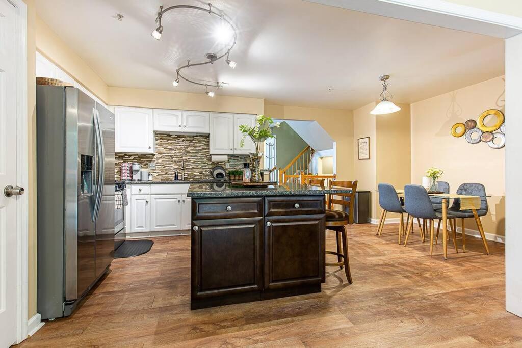 The Nest At Harmony Woods: Lux Dc Getaway + Office Villa Germantown Exterior photo